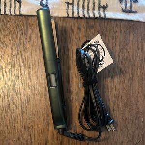 Chi digital 1” straightener